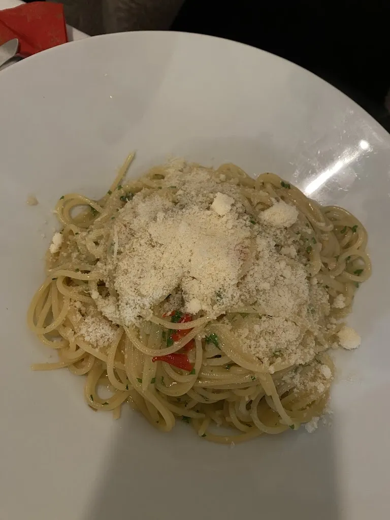 Bene Schiwietz_Il Giardino_Forstinning_reseña