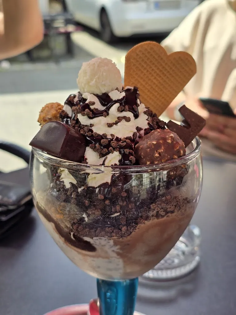 Eiscafé Campino_Schmallenberg_slider_image_3