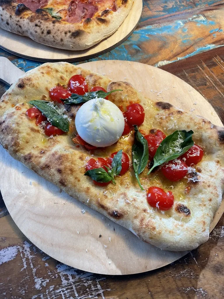 Menu_Pizzaiolo Ingo Food Trailer_Forstinning_image_7