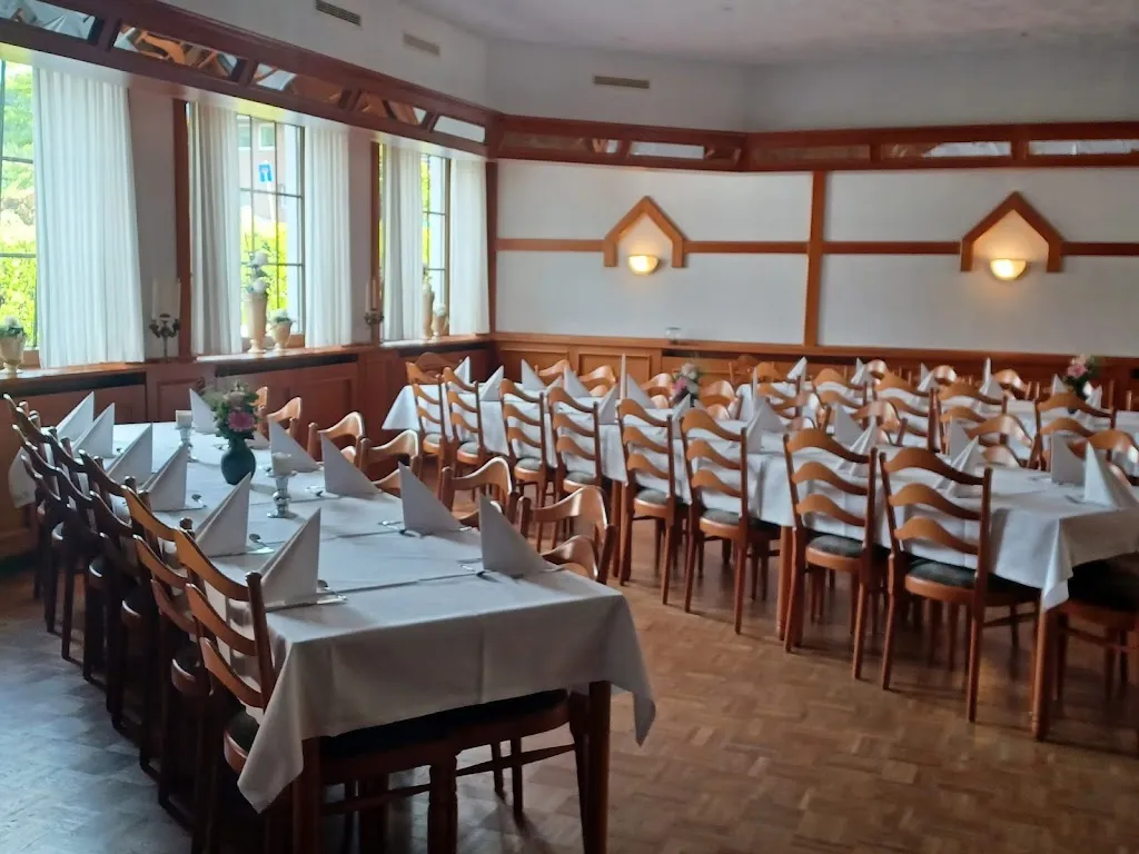 Gasthaus und Saalbetrieb »Waldblick« restaurant in Oldendorf