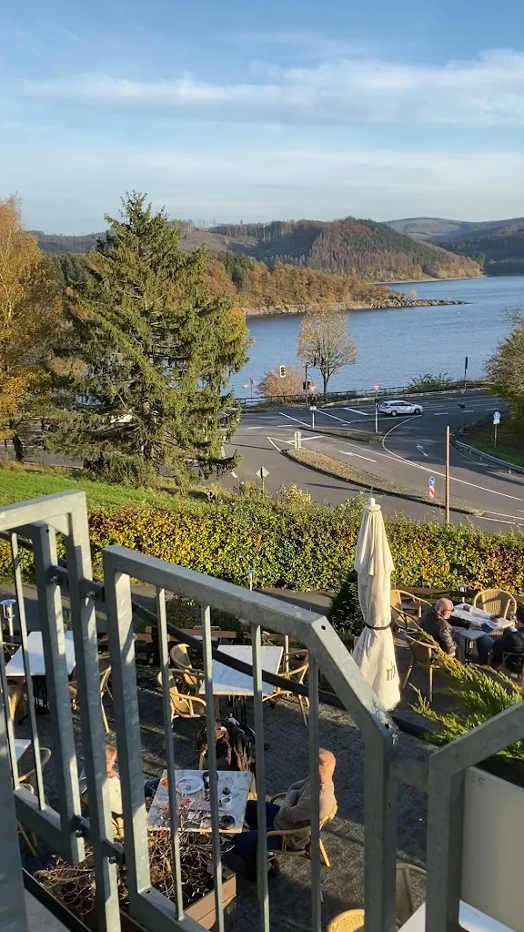 Schnütgenhof Panorama-Restaurant-Café_Attendorn_slider_image_2