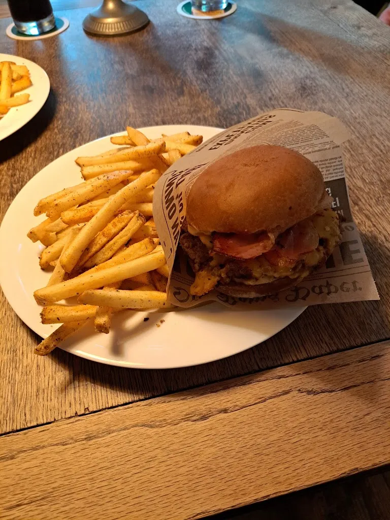 Distelhäuser am Markt_Gerolzhofen_slider_image_2