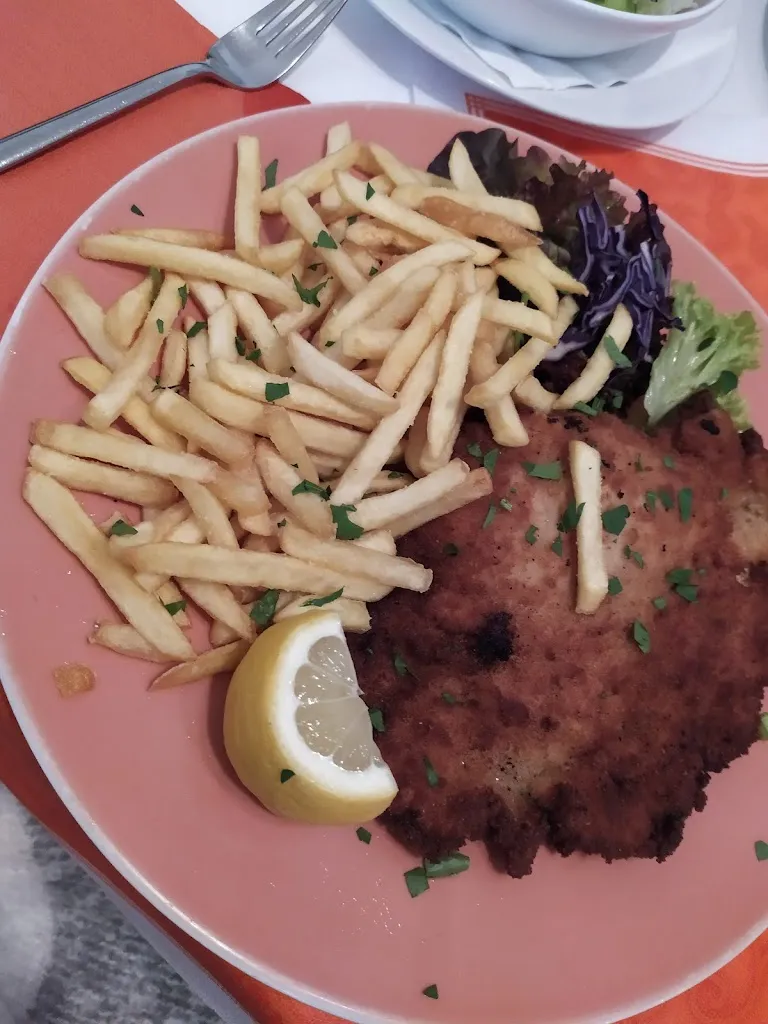 Analyn “Asha” Siwag_Restaurant La Torre Bianca_Gerolzhofen_review