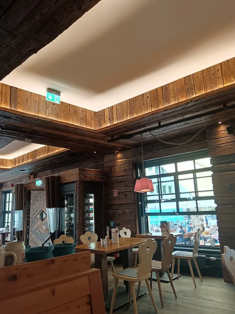 Dieter Rockel_Servus Colonia Alpina_Köln_review