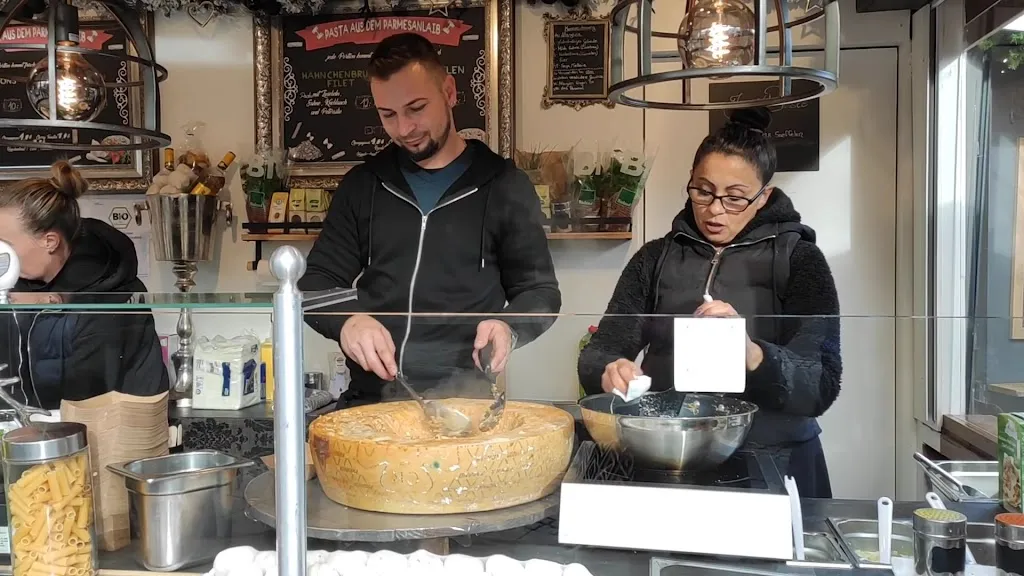 Hänneschen und die Pfeffermühle_Köln_slider_image_2