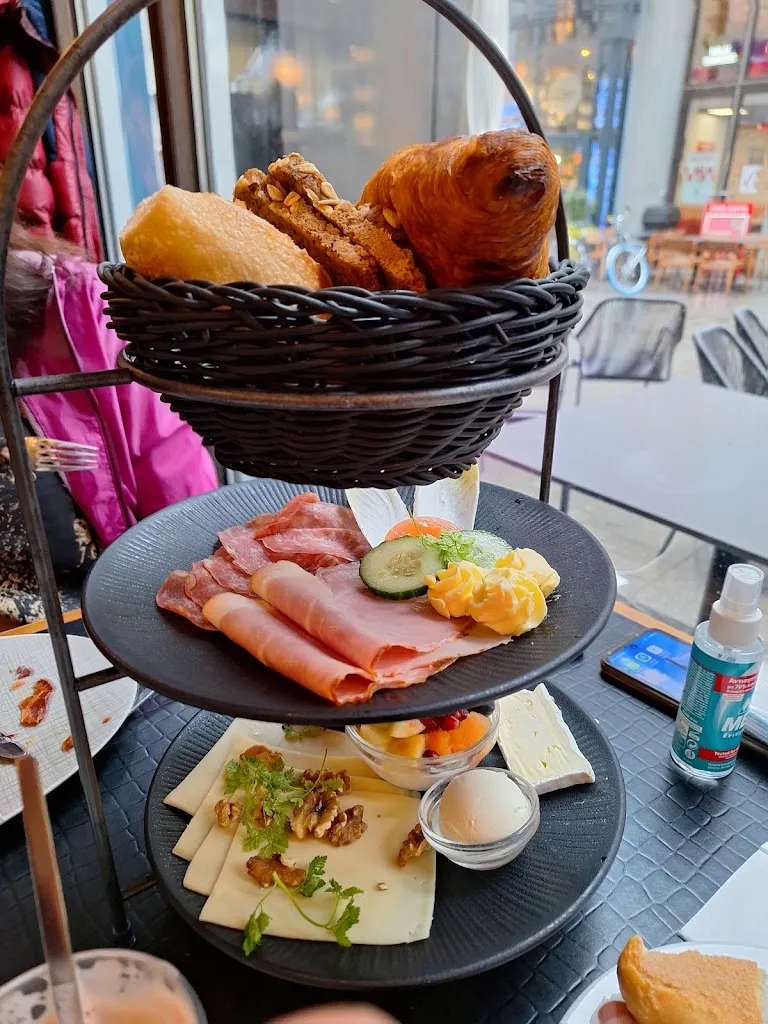 Menu_Funkhaus Cafe-Bar-Restaurant_Köln_immagine_9