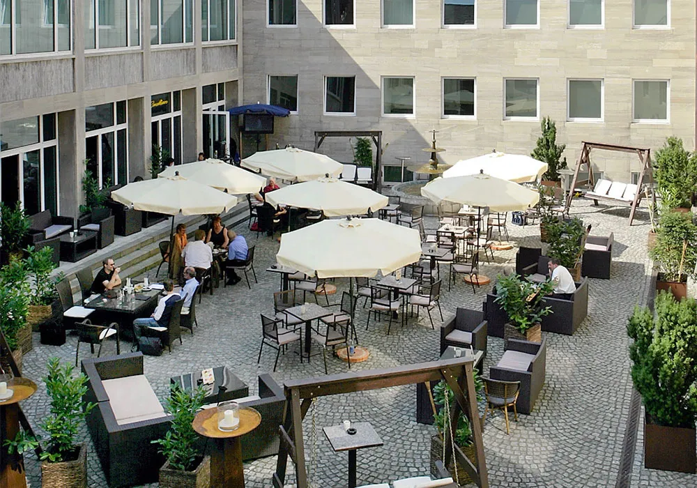 CONSILIUM - Restaurant · Café · Bar restaurant in Köln