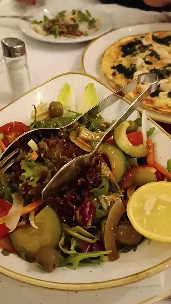 Via Sistina an Farina_Köln_slider_image_2