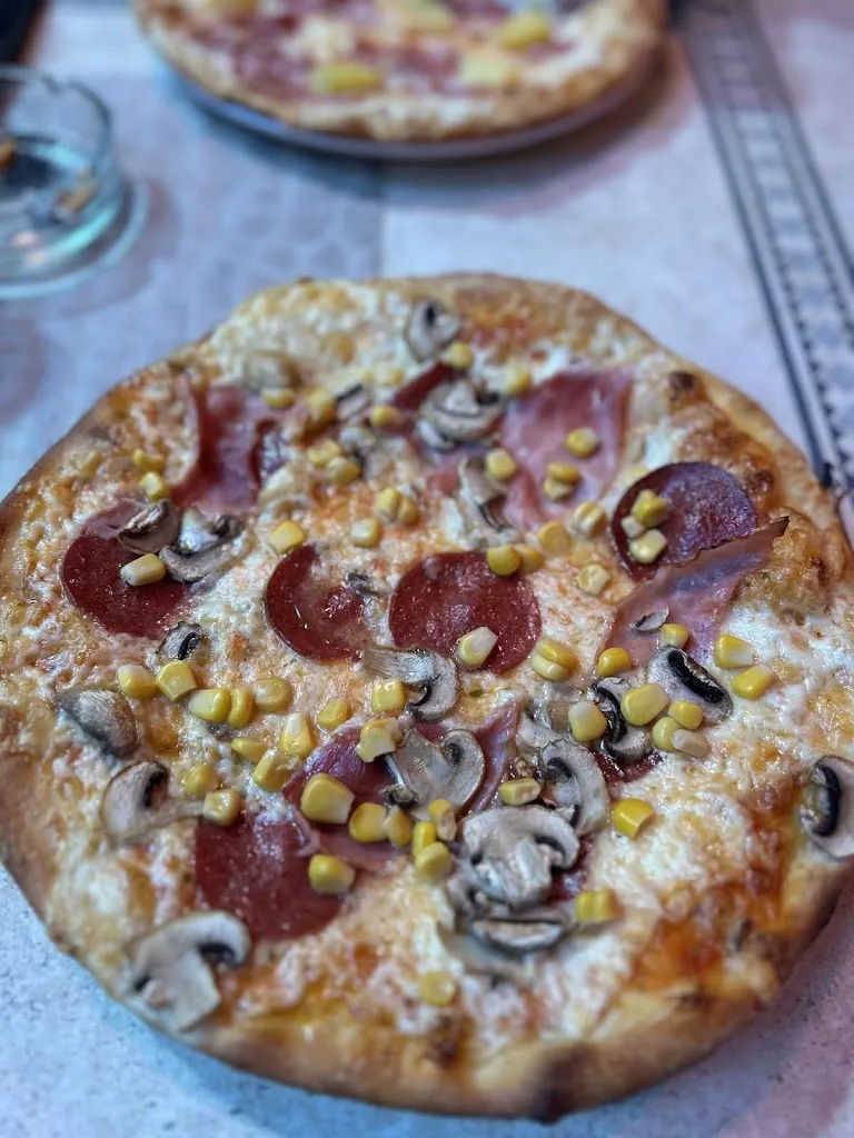 Casa Nuova_Köln_slider_image_3