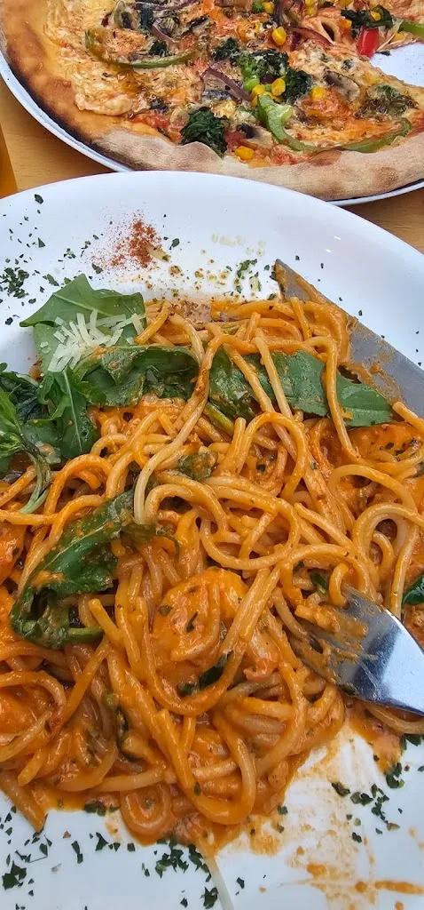 Brian P_PIZZA PASTA LUCCA_Köln_recensione