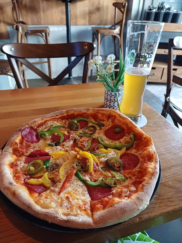 Miriam Oravcova_PIZZA PASTA LUCCA_Köln_recensione