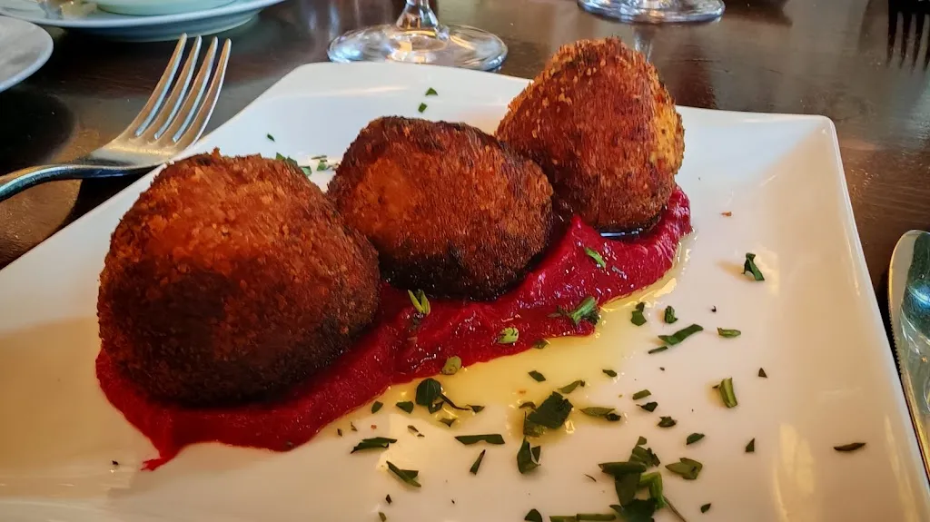 Iain Andre_Limani_Köln_review