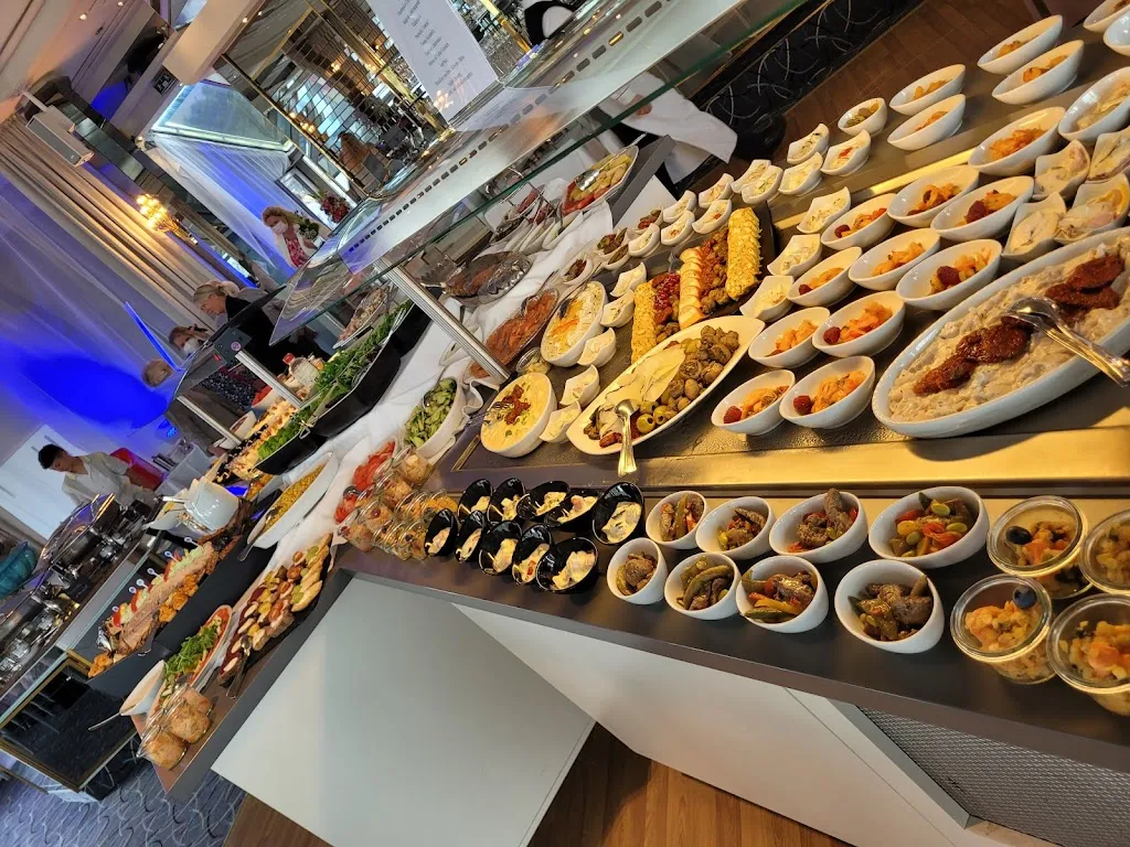 Menu_Restaurant Bellevue_Köln_immagine_6