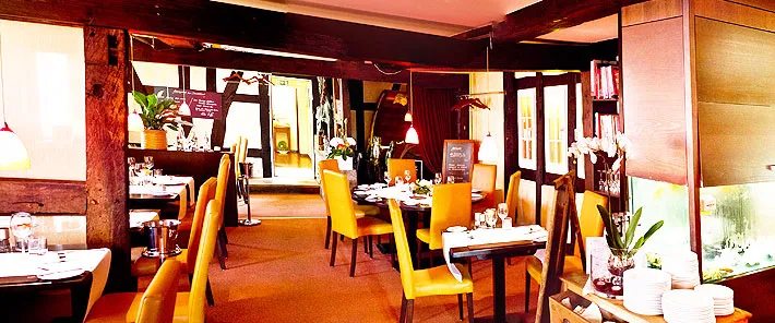 Gilbert's im Domkapitel-Hof_Honnef_slider_image_1