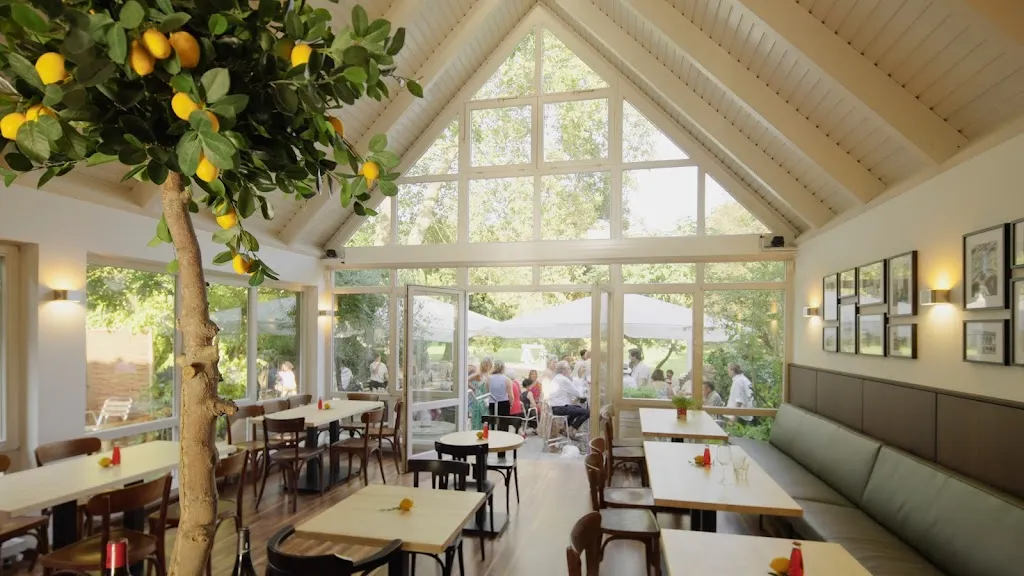 Cesarino - Osteria & Terrazza restaurant in Honnef