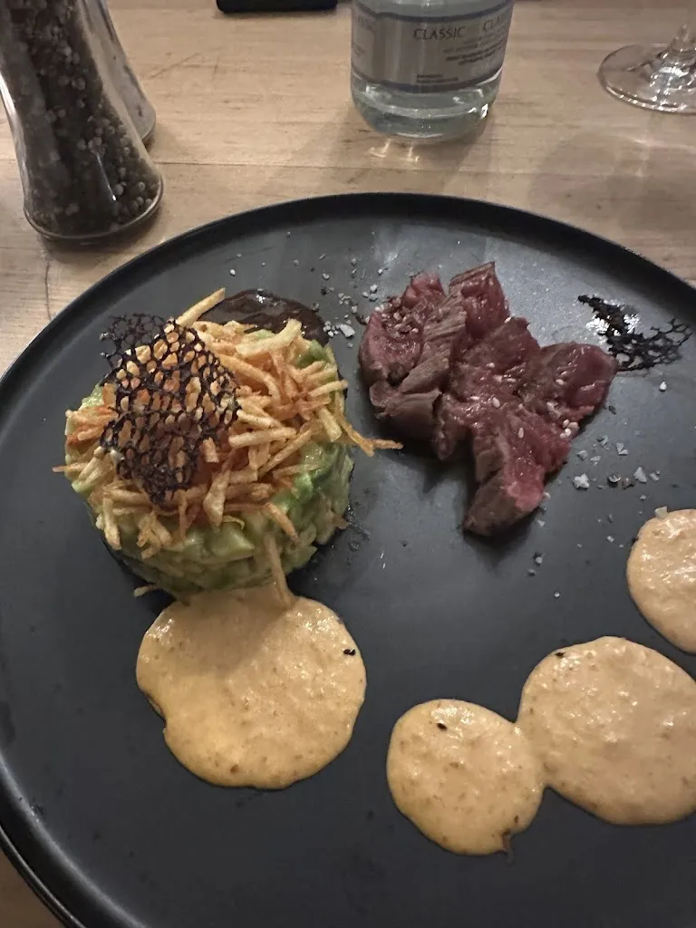 Aigul H_Haus im Turm - Rhöndorfer Gasthaus (Restaurant)_Honnef_recensione