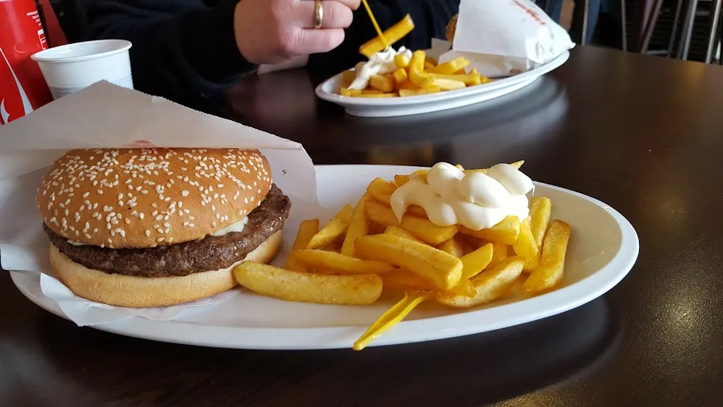 Gavs Pizza und Dönerhaus_Lippspringe_slider_image_2