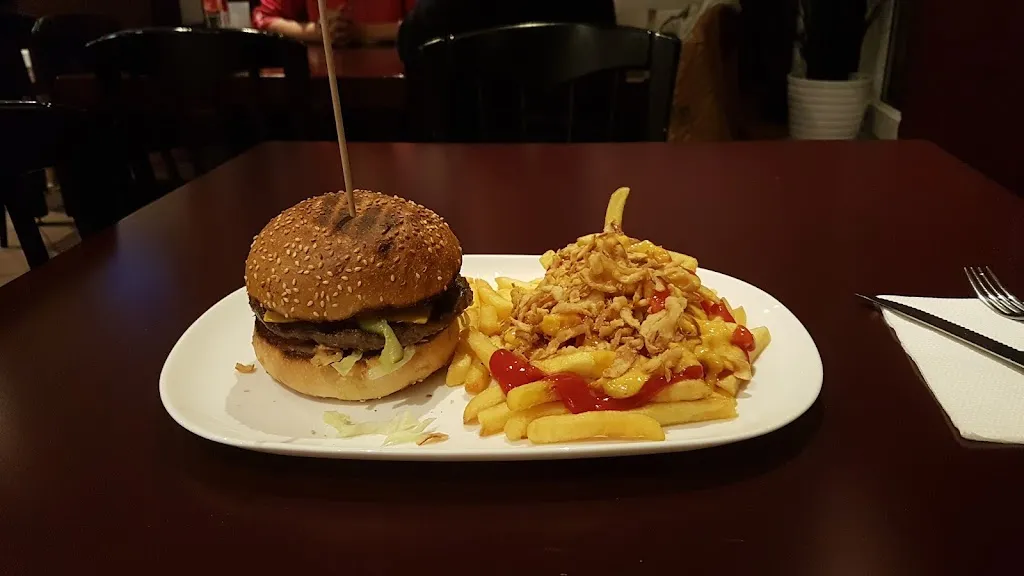 Flamme AN! Die Grillstation in Bad Salzuflen - Lockhausen_Salzuflen_slider_image_2