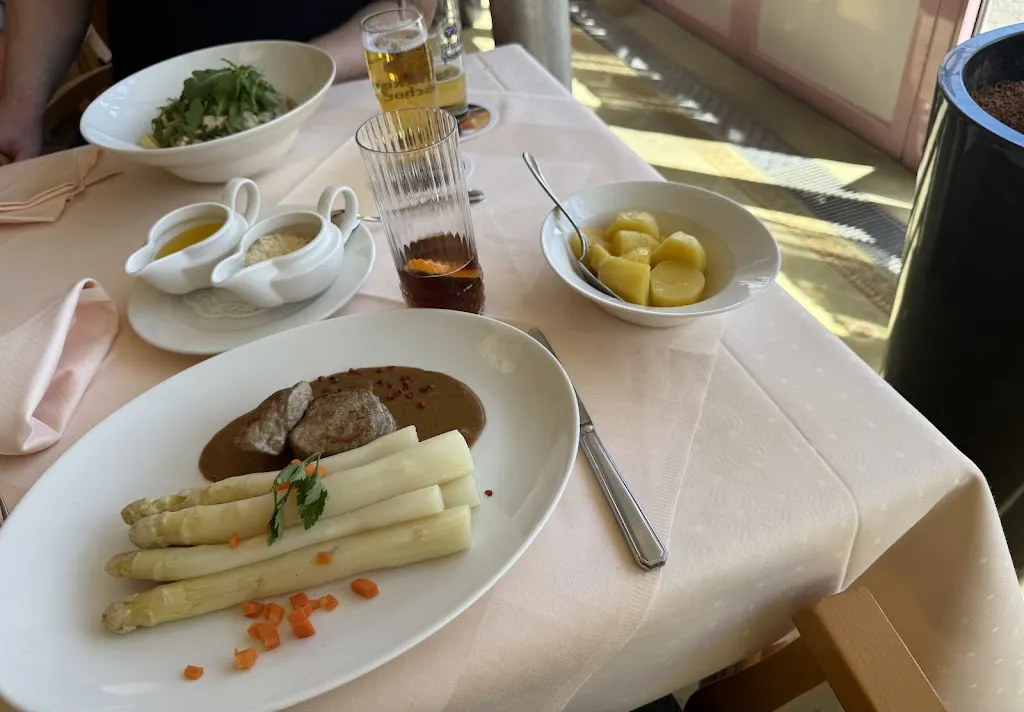 Das Restaurant im Kurpark-Hotel restaurant in Salzuflen