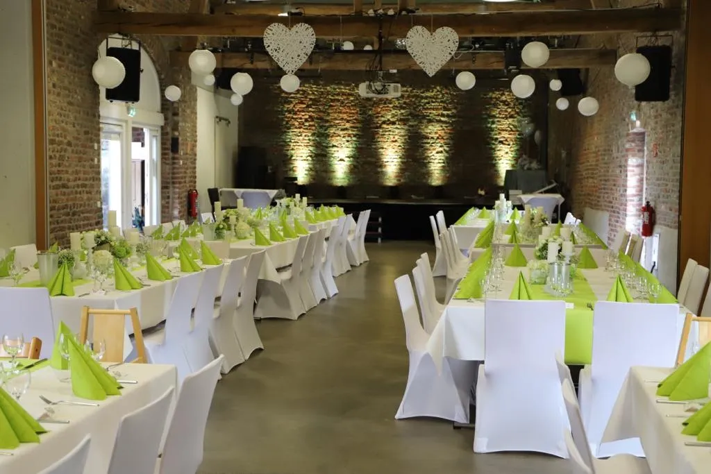 BistroRant Löwenherz in der Burg Baesweiler restaurant in Baesweiler