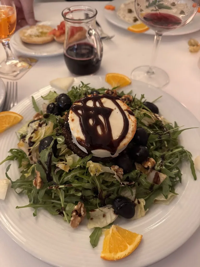 In Vino Veritas restaurant in Finnentrop