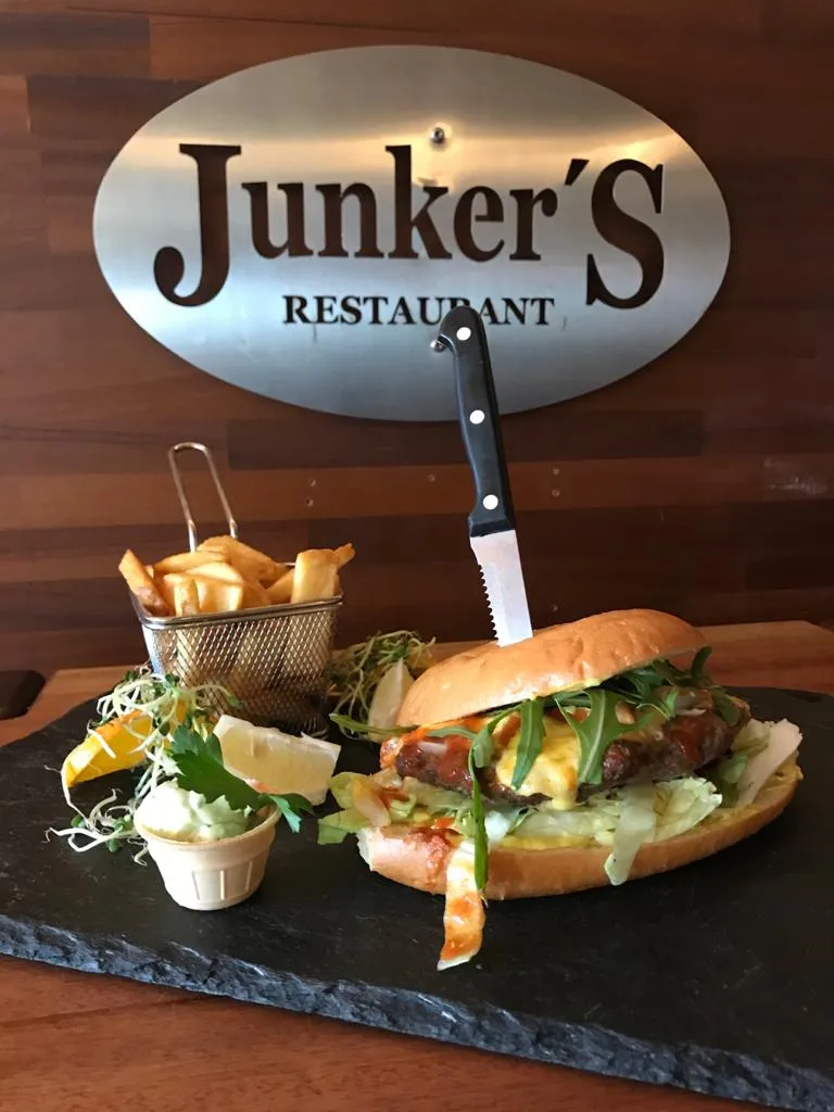 Junker's Restaurant_Sassendorf_slider_image_3