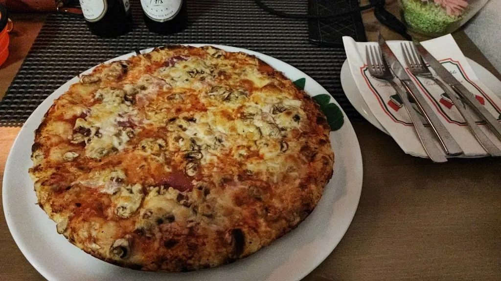 Pizzeria Piccola_Sassendorf_slider_image_2