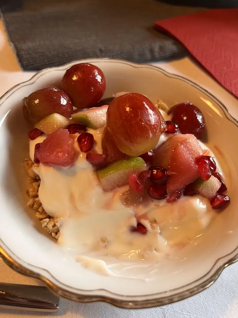 Maximilian Shakal_Landgasthof Hittenkirchen_Chiemsee_review