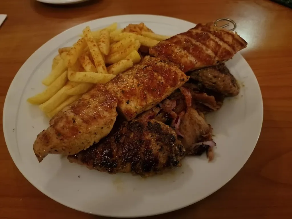 Menu_Imbiss Santorini Detmold_Detmold_image_7