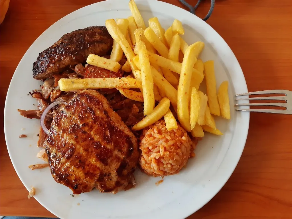 Imbiss Santorini Detmold_Detmold_slider_image_2