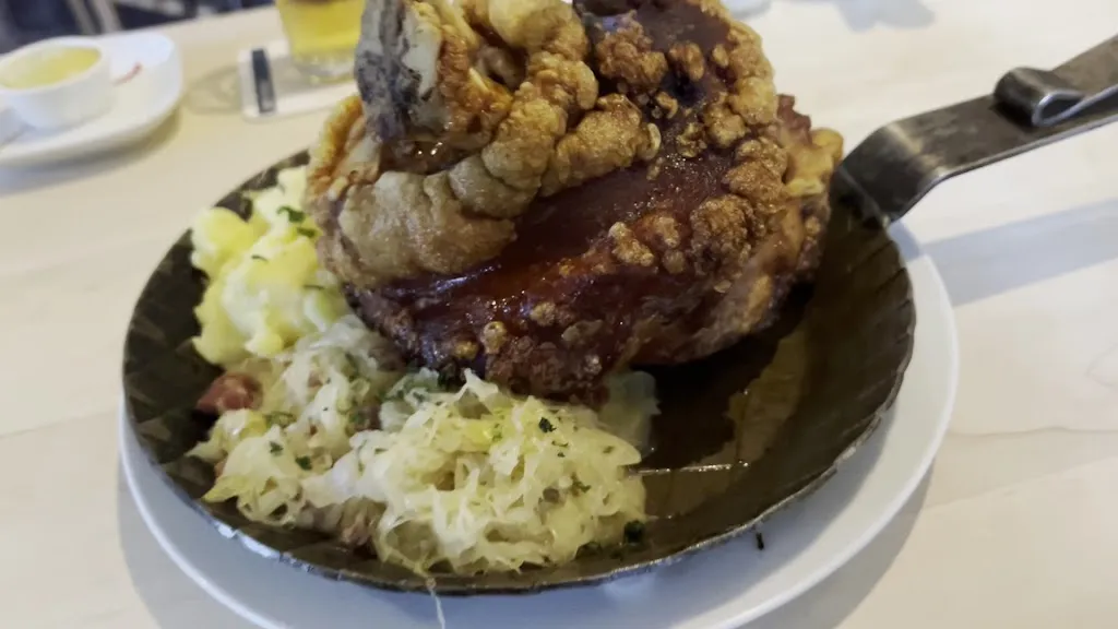 Bayenthaler Wirtshaus_Köln_slider_image_2