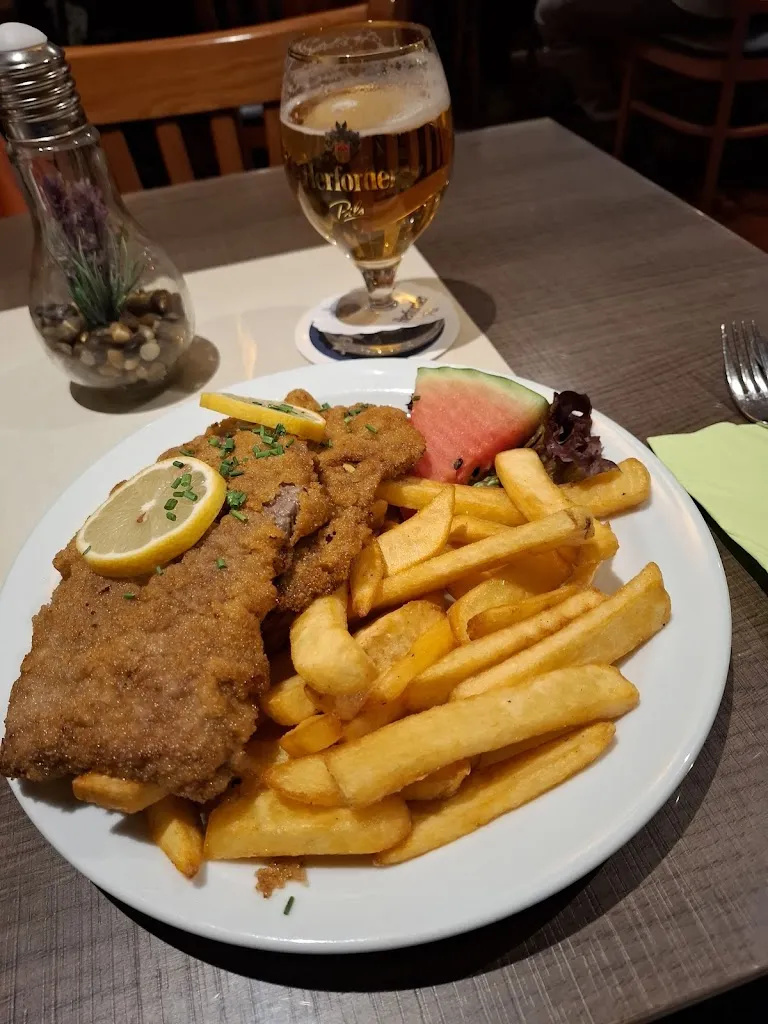 Michael Olms_Restaurant 