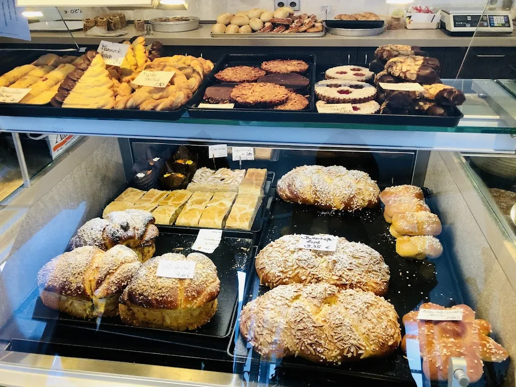 Nannan Shen_Café Am Kloster Konditorei_Alpirsbach_reseña