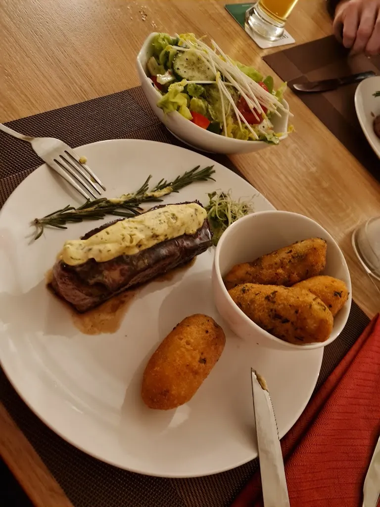 Menu_Restaurant Drostenkeller Bar und Bistro_Balve_image_9