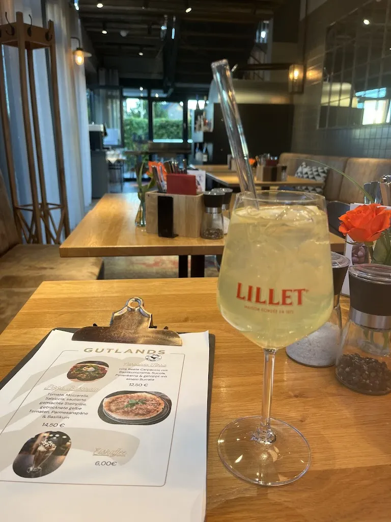 Carla Thomas_GUTLANDS_Forchheim_review