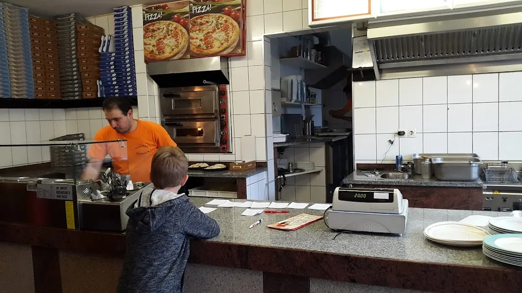 Pizzeria La Perla Döner_Barntrup_slider_image_3