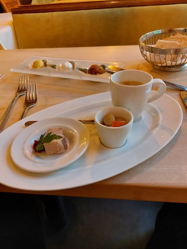 Zur Windmühle – Restaurant • Hotel restaurant in Beckum