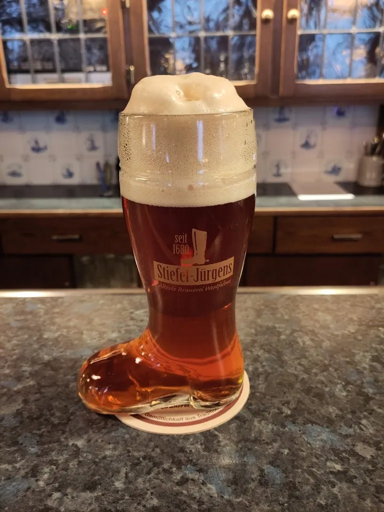 Matthias Jonathan alias Löwenherz_Brauhaus Stiefel-Jürgens_Beckum_review
