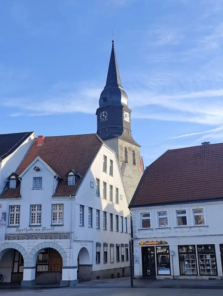 Belén Navarro_Cafe Extrablatt Beckum_Beckum_review