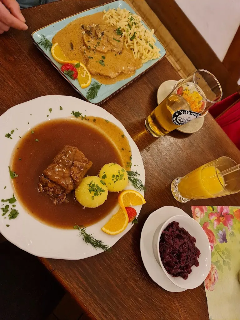 Elahe Mahmoodpour_Stadtlokal Forchheim_Forchheim_recensione