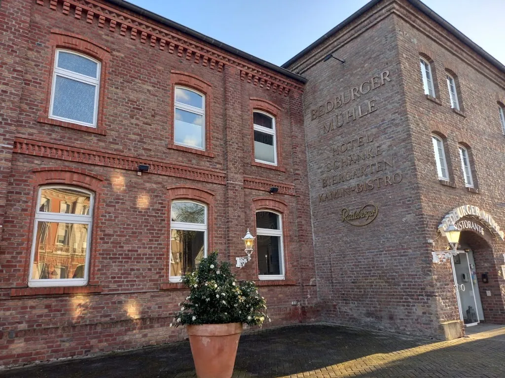 Vesselin Stefanov_Hotel Bedburger Mühle_Bedburg_reseña