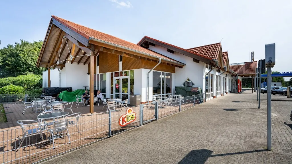 Serways Raststätte Bedburger Land Ost_Bedburg_slider_image_2