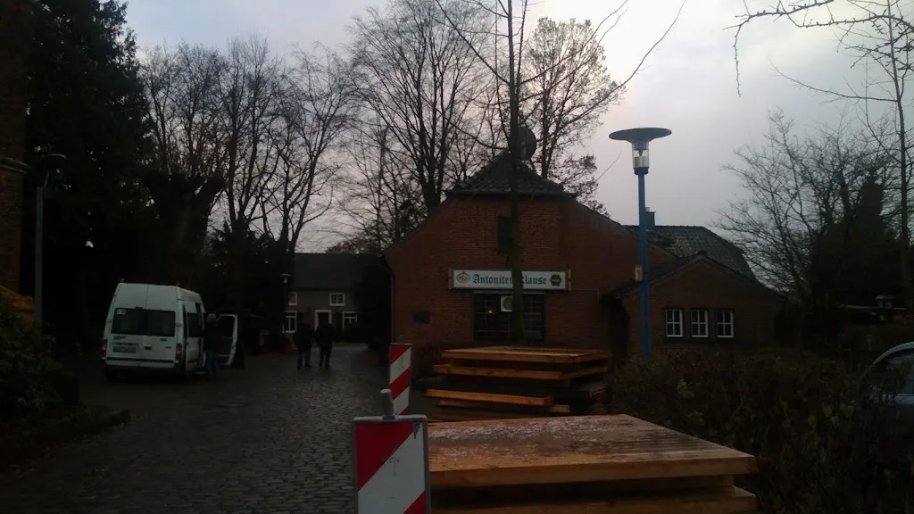 Antoniter-Klause_Bedburg-Hau_slider_image_2