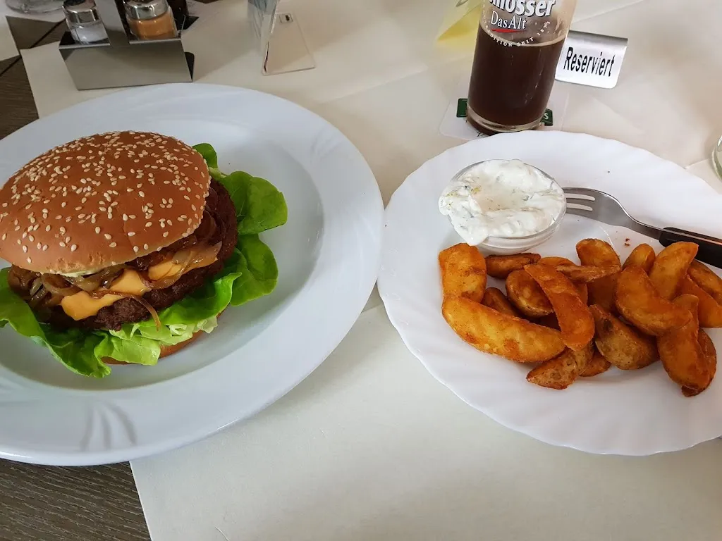 Sunnys Tränke_Bergkamen_slider_image_2