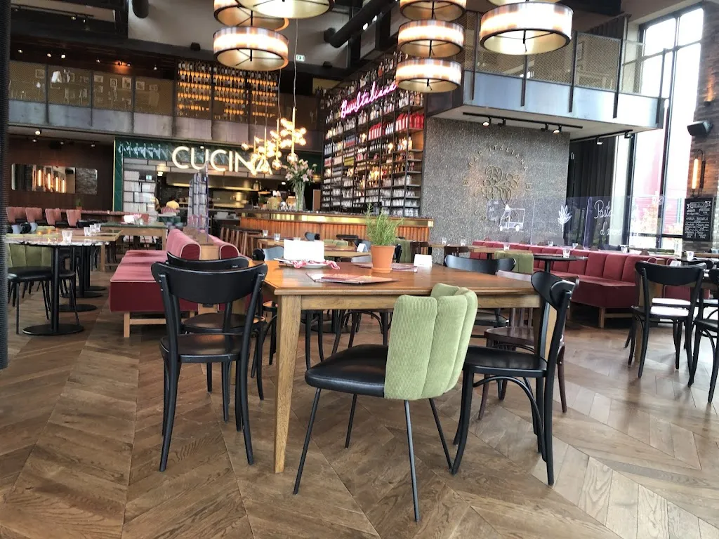 L'Osteria Kamen restaurant in Kamen