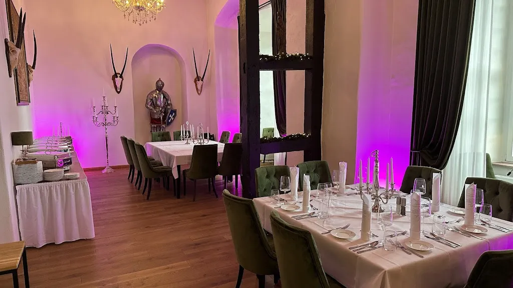 Hartmut Lüdtke_Restaurant Burg Beverungen_Beverungen_review