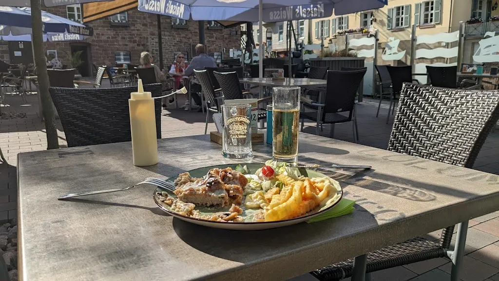 Altes Fährhaus Beverungen Restaurant und Biergarten_Beverungen_slider_image_2