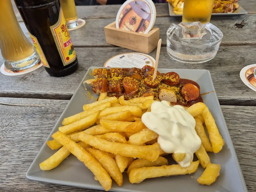 Altes Fährhaus Beverungen Restaurant und Biergarten_Beverungen_slider_image_3