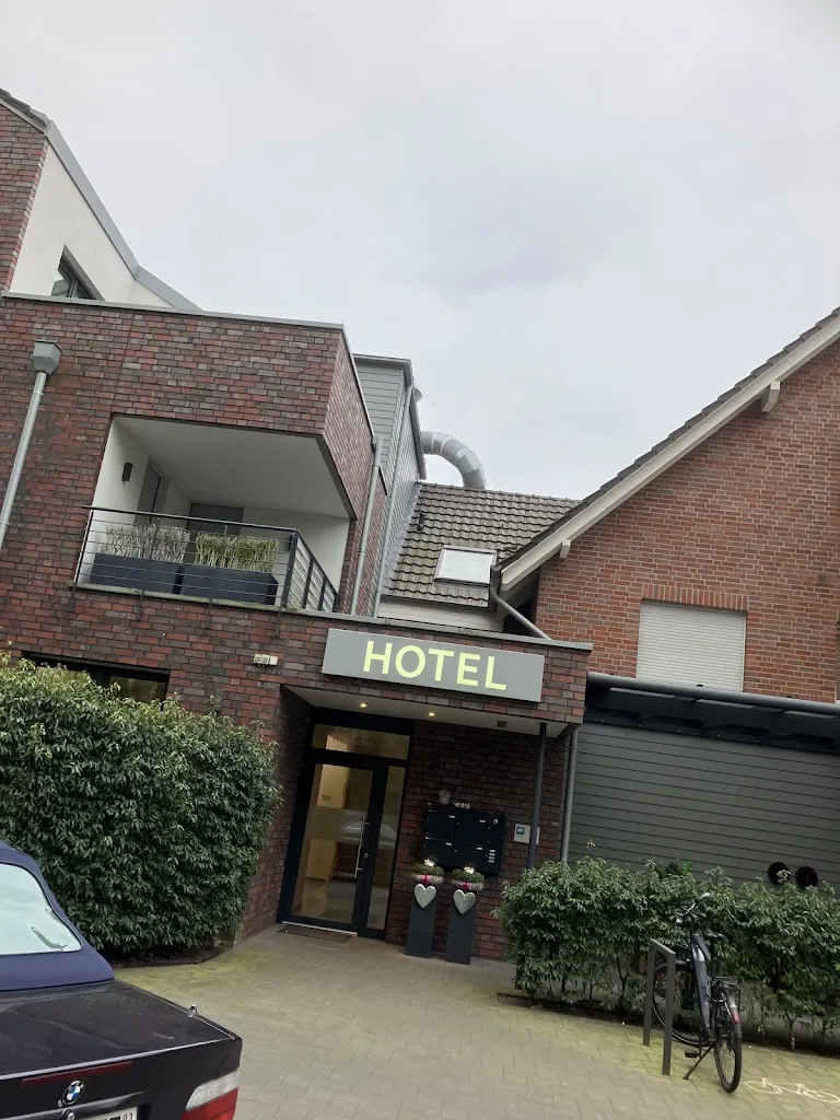 Hassan Kaleem_Hotel & Restaurant Ludgerusbrunnen_Billerbeck_recensione