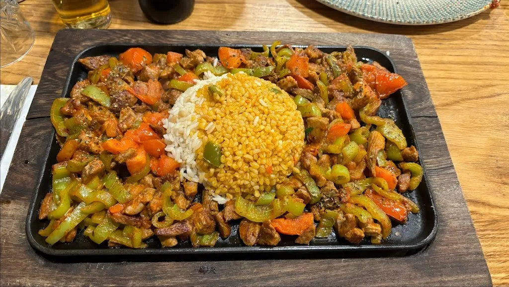 Svetlana Arriaga (Lana)_Bey Oğlu Kebaphaus - Bergisch Gladbach_Gladbach_review